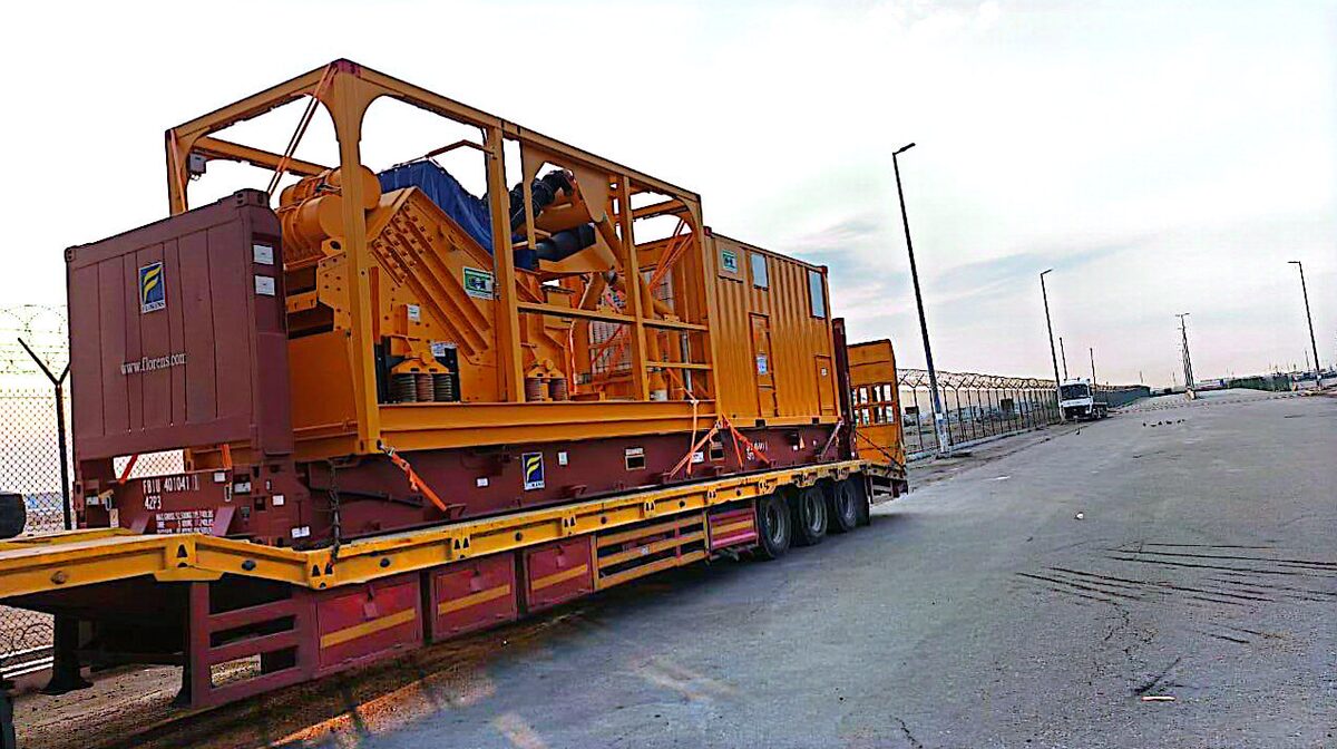 Desert cross-country freight operation